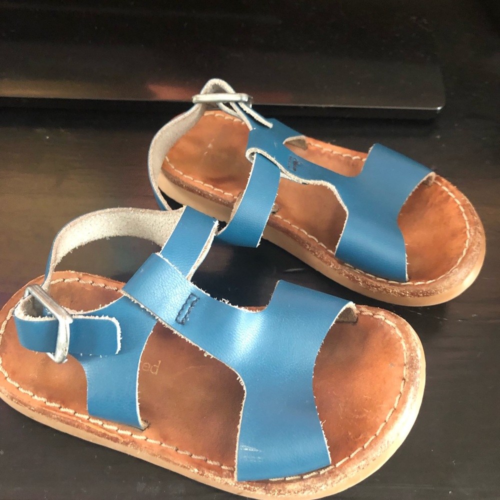 Girls freshly picked navy sandals size 6